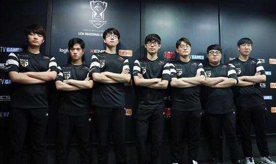 佩莱格里尼：我给马雷斯卡发了短信，和他相约欧协联决赛相见.