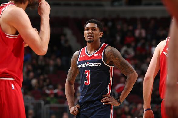 荷媒：克鲁伊维特印尼执教首秀惨败，尽管首发有10名荷兰出生球员.