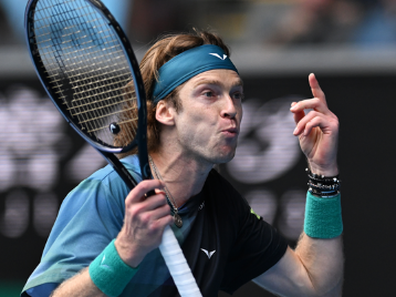 爱好者感到 爱好者感到