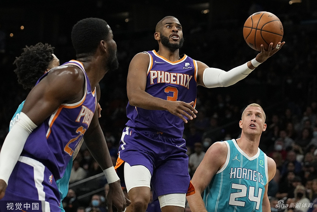 WTT多哈冠军赛 王艺迪3-0郑怡静晋级16强