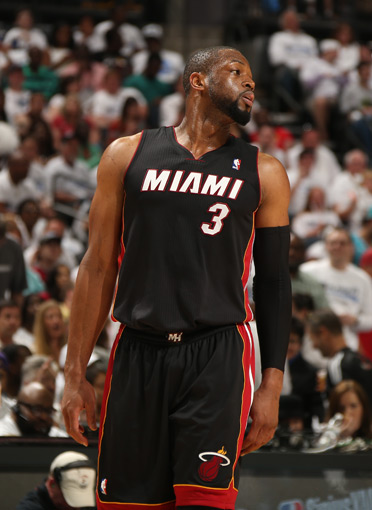 须让裁判与 须让裁判与