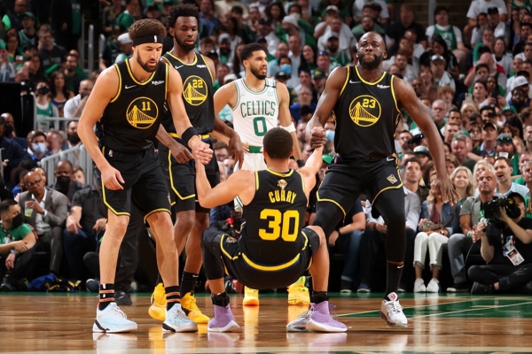 球场导览人 球场导览人